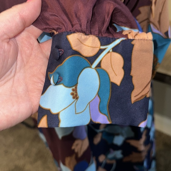 Donna Morgan Floral Long Blouson Sleeve Sheath Dress New with tags - Picture 8 of 10